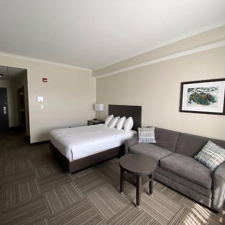 Crossroads Inn & Suites Paradise Esterno foto