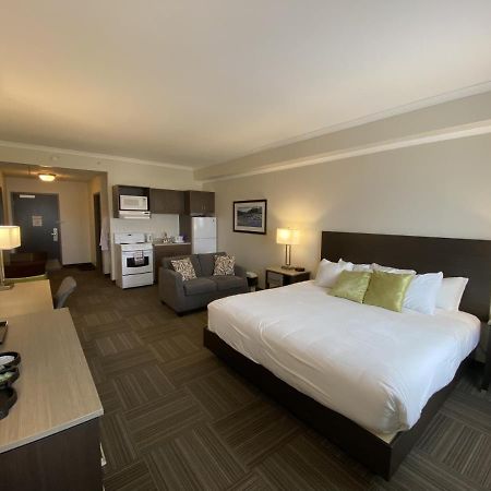 Crossroads Inn & Suites Paradise Esterno foto