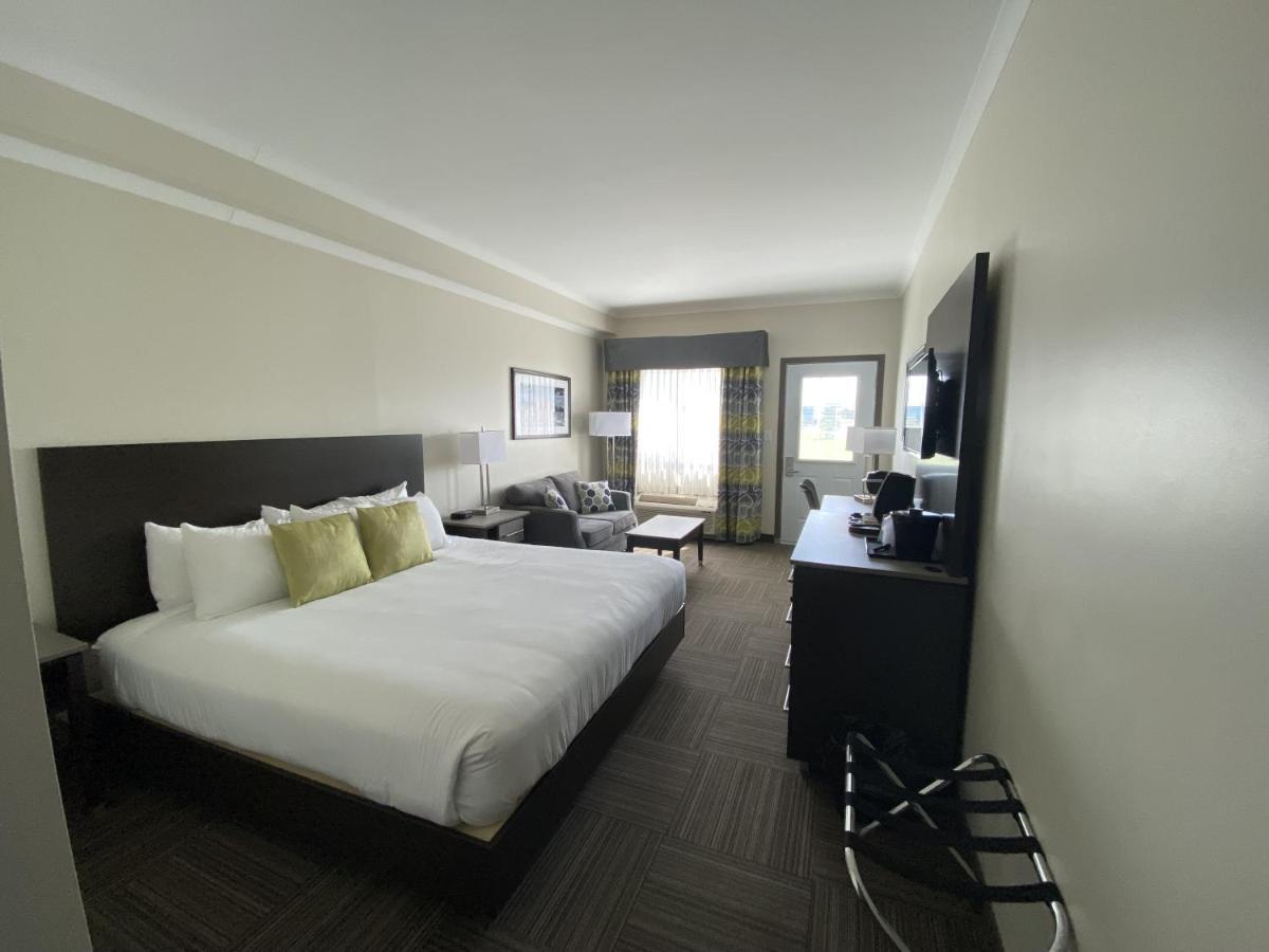 Crossroads Inn & Suites Paradise Esterno foto