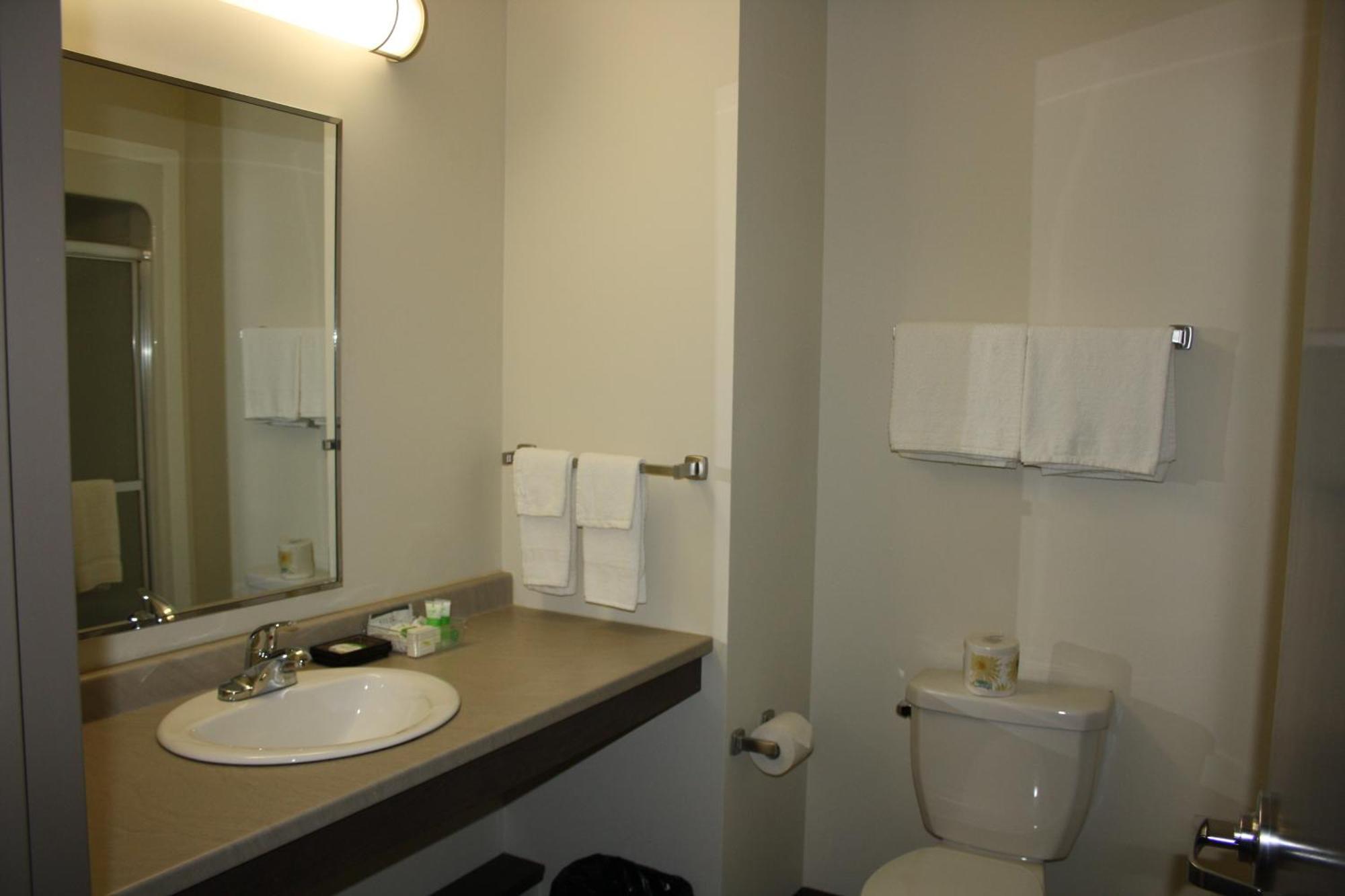 Crossroads Inn & Suites Paradise Camera foto