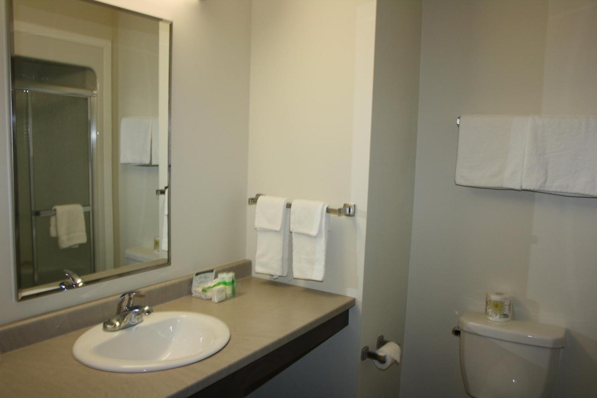Crossroads Inn & Suites Paradise Camera foto