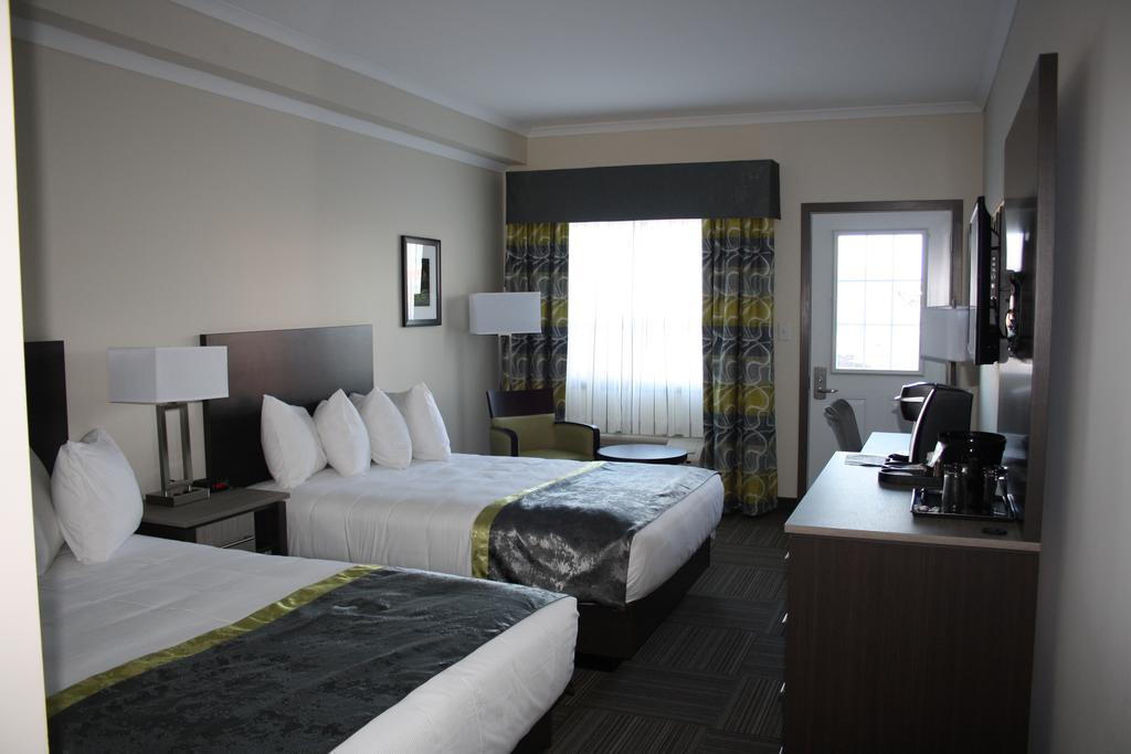 Crossroads Inn & Suites Paradise Esterno foto