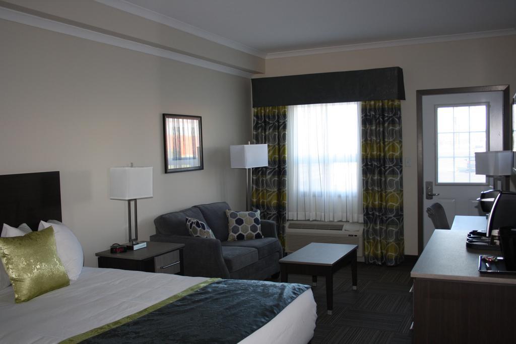 Crossroads Inn & Suites Paradise Esterno foto