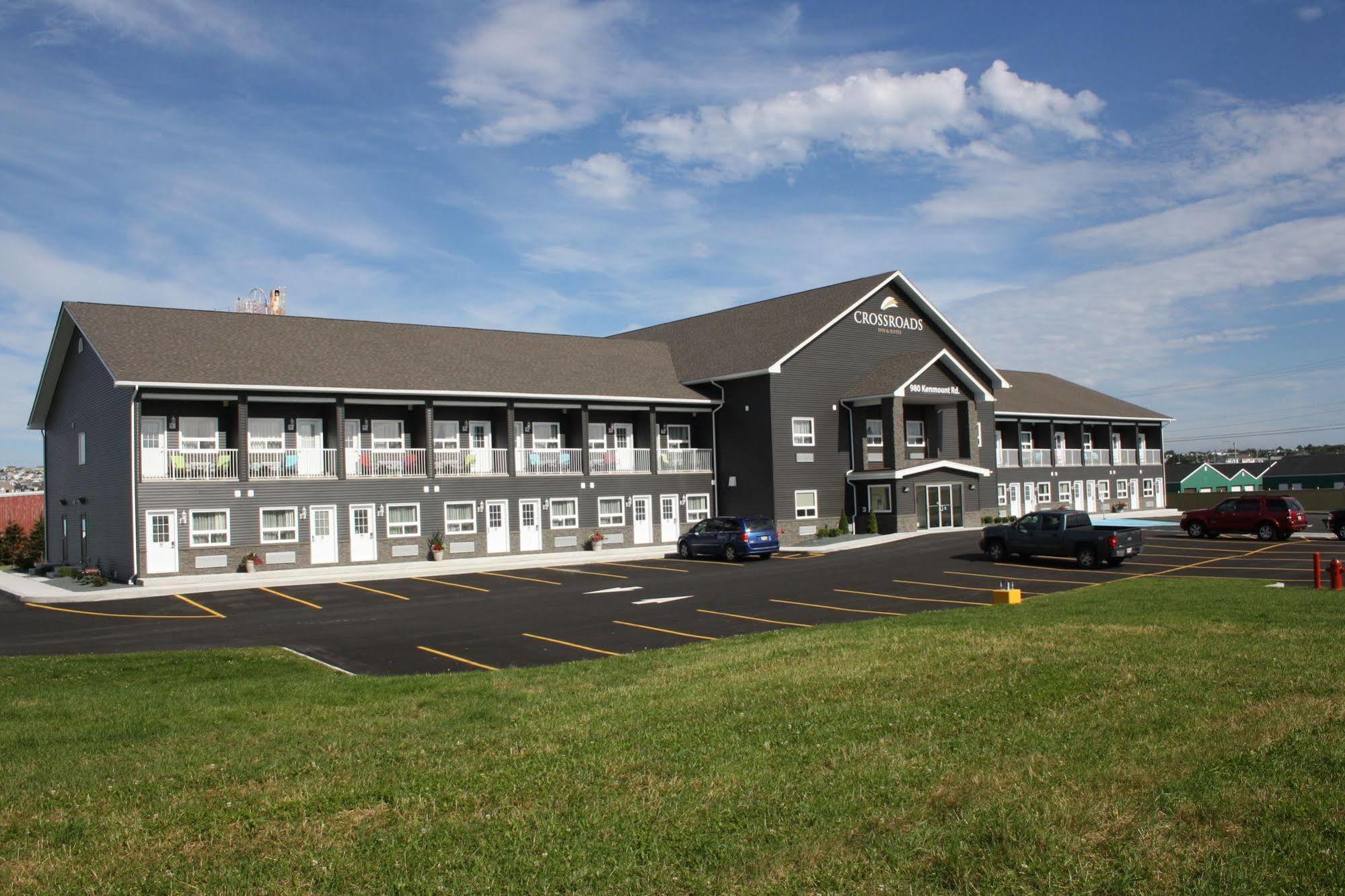 Crossroads Inn & Suites Paradise Esterno foto